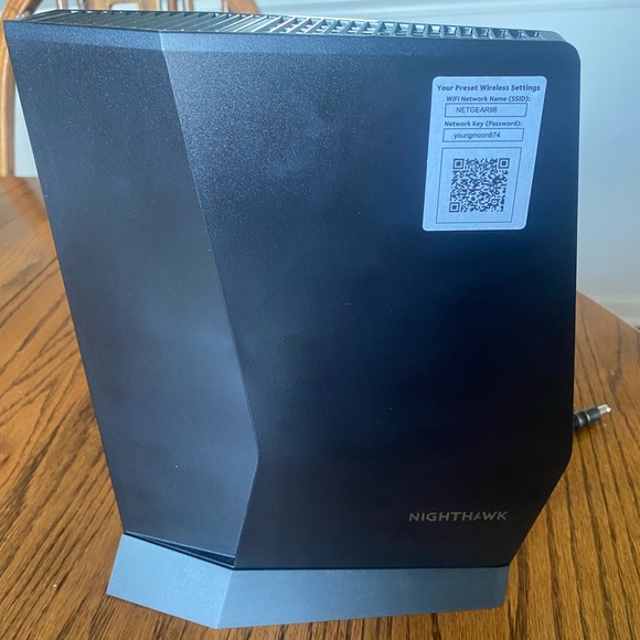 Netgear Nighthawk Router - Picture 3 of 4